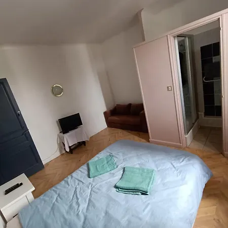 לינה וארוחת בוקר Le Relais De Cap De Pin